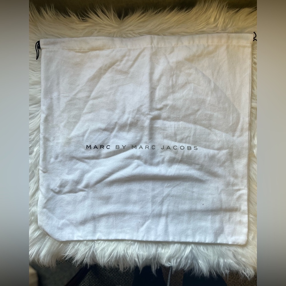 Luxury/Designer Dust Bags Set - Picture 3 of 7